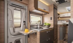 3300_CaraCompact_Pepper_MB-640MEG_IN+BP-Presse_8348_2